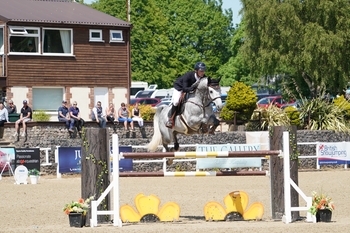 Leo Lamb makes history as he claims three HOYS tickets in three days with Gmail Leo Lamb makes history as he claims three HOYS tickets in three days with Gmail